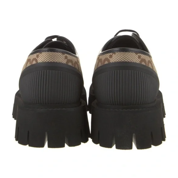 Gucci Printed Canvas Shoes - Picture 5 of 8